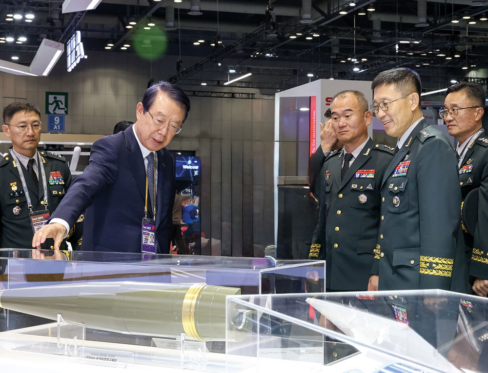 글로벌 방산 전시회 참가해 K-방산 경쟁력 홍보